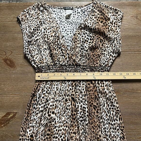 Lily White Dress Leopard Print Smocked Waist Mini Size Medium - Picture 9 of 14